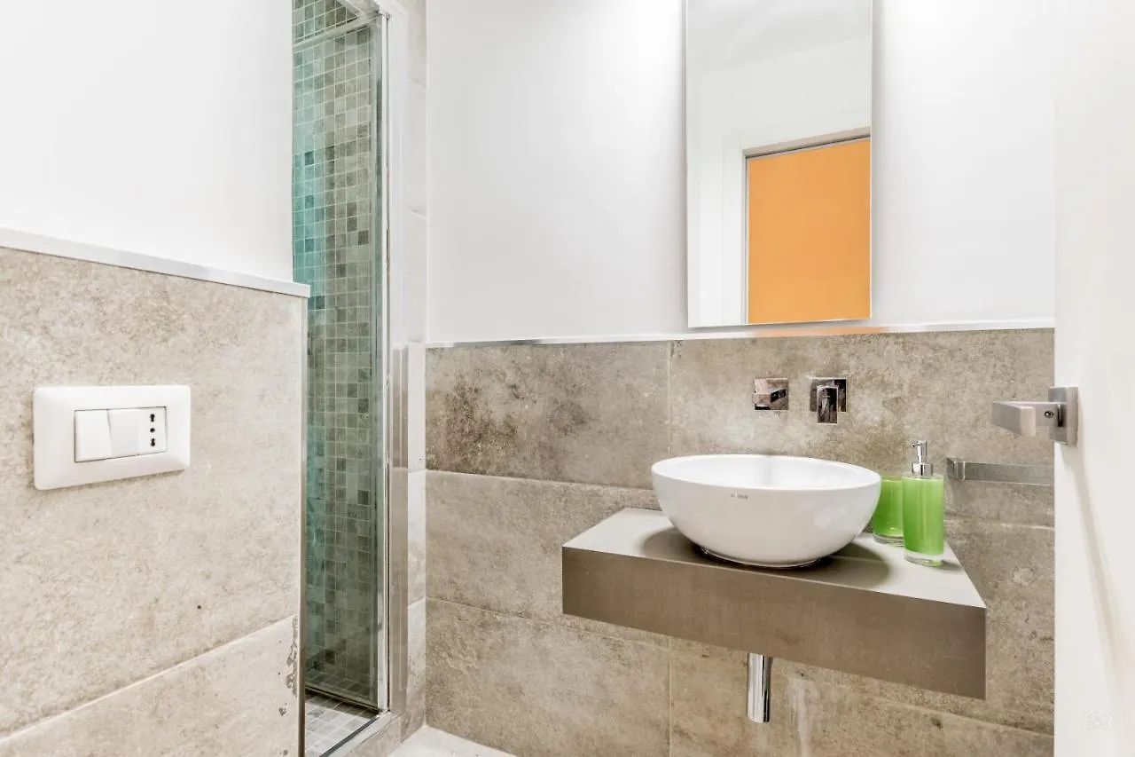 Th Trastevere Luxury-S.Cosimato 2Bd-2Bt Rome 0*,
