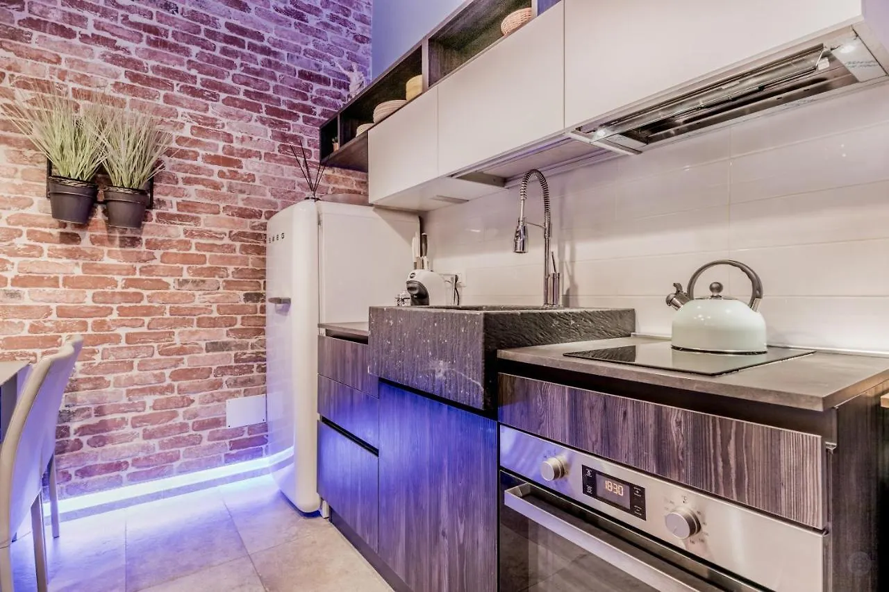 Апартаменты Th Trastevere Luxury-S.Cosimato 2Bd-2Bt Рим