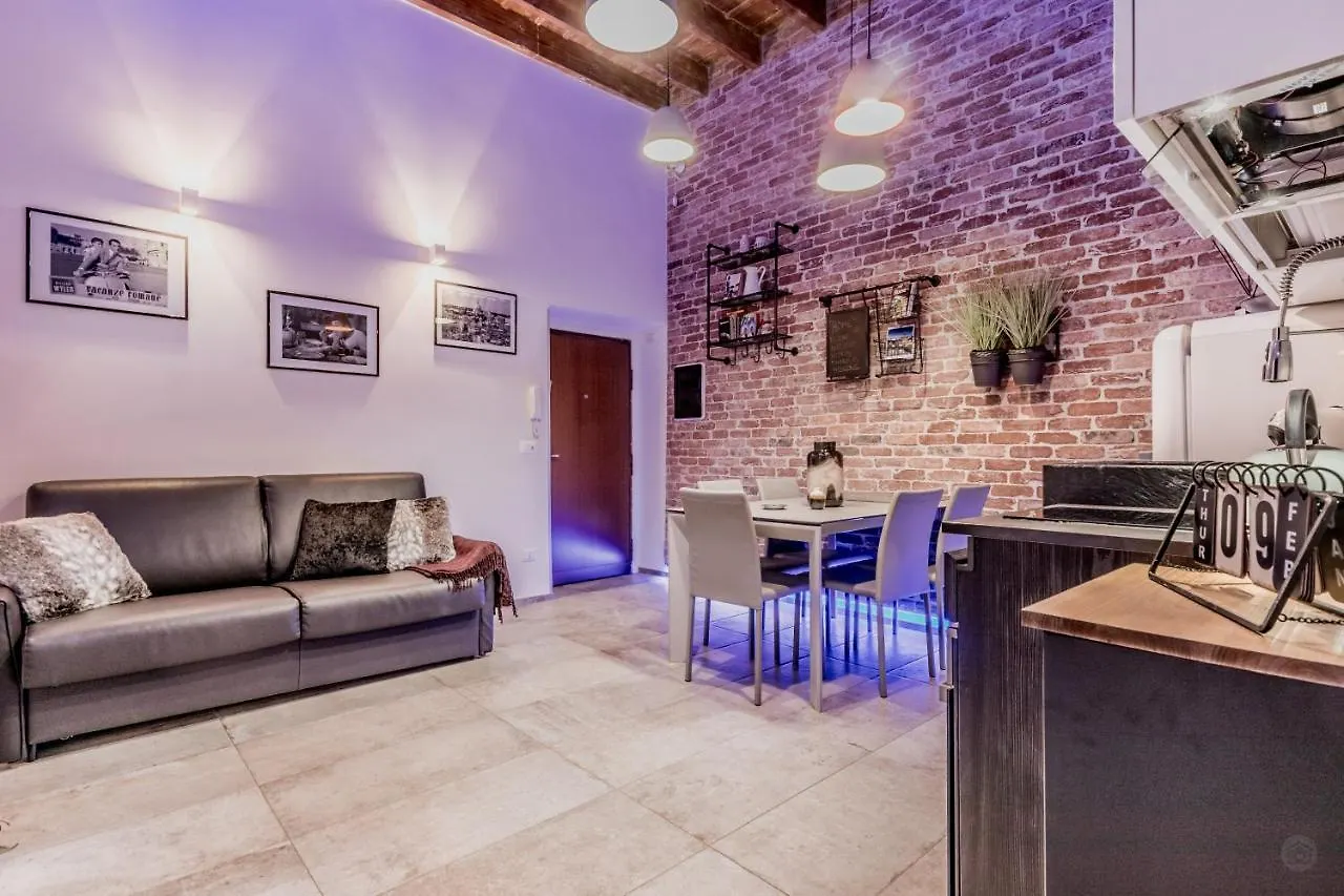 Th Trastevere Luxury-S.Cosimato 2Bd-2Bt Рим 0*,