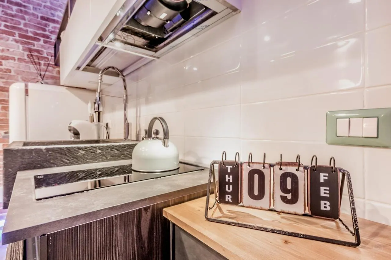 Апартаменты Th Trastevere Luxury-S.Cosimato 2Bd-2Bt Рим Италия